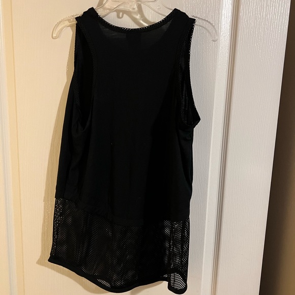 Nike tank top. Size small - Picture 4 of 5